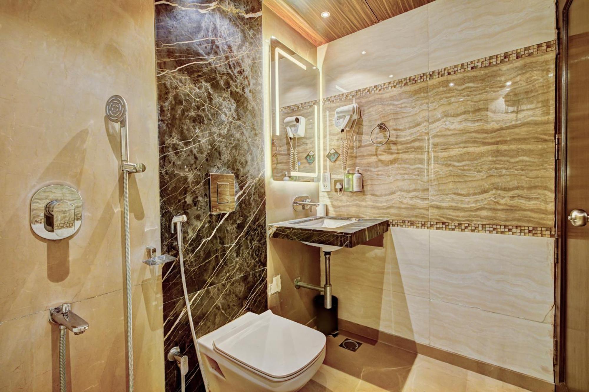 Empire Suites, Nowe Delhi Zewnętrze zdjęcie