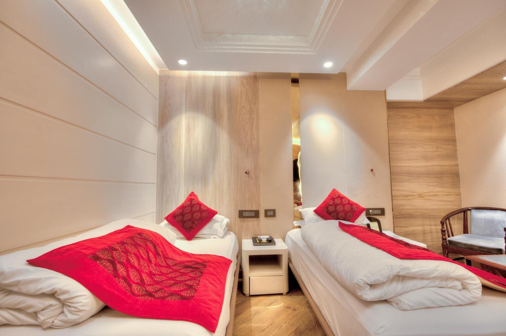 Empire Suites, Nowe Delhi Zewnętrze zdjęcie